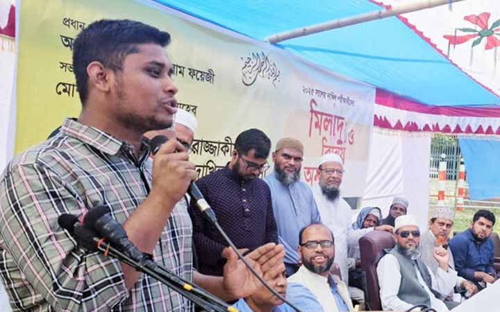 স্বরাষ্ট্র উপদেষ্টার পদত্যাগের আন্দোলনে আমাদের সংহতি রয়েছে -হাসনাত